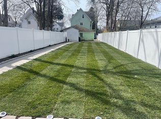 9 Kilton St, Taunton, MA 02780