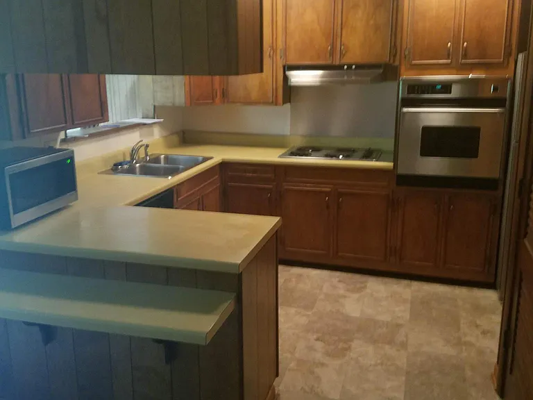 4616 Mountain Crest Dr — Photo 3