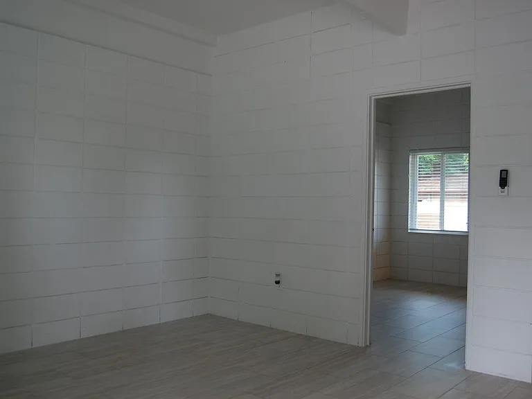 815 Washington St — Photo 45