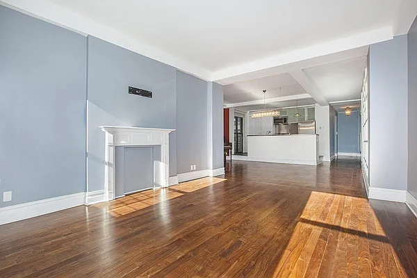 Rented by Upstairs Realty | media 2