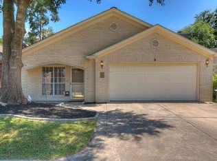 43 Silver Creek Dr, Conroe, TX 77301
