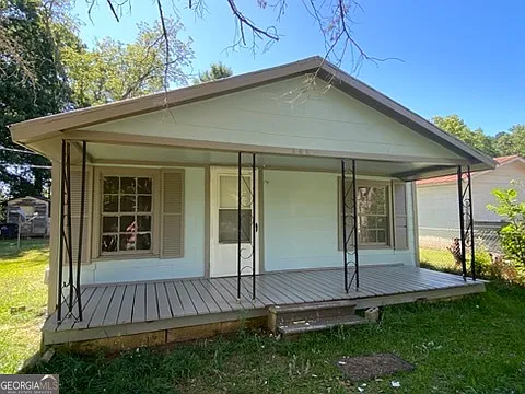 205 Auburn Ave — Photo 1
