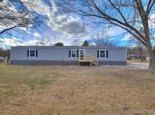 30564 S Peaceful Valley Rd, Inola, OK 74036