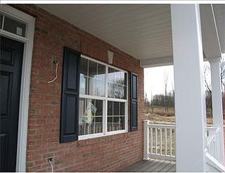 2nd image of 514 Paddington Ln