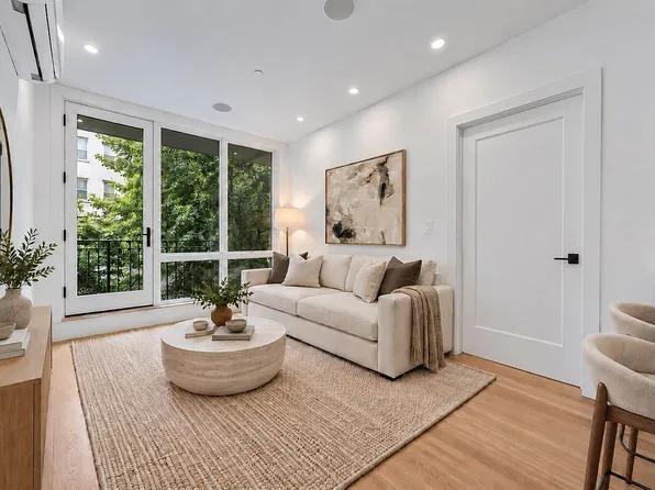 1019 Hancock St #2B, Brooklyn, NY 11221