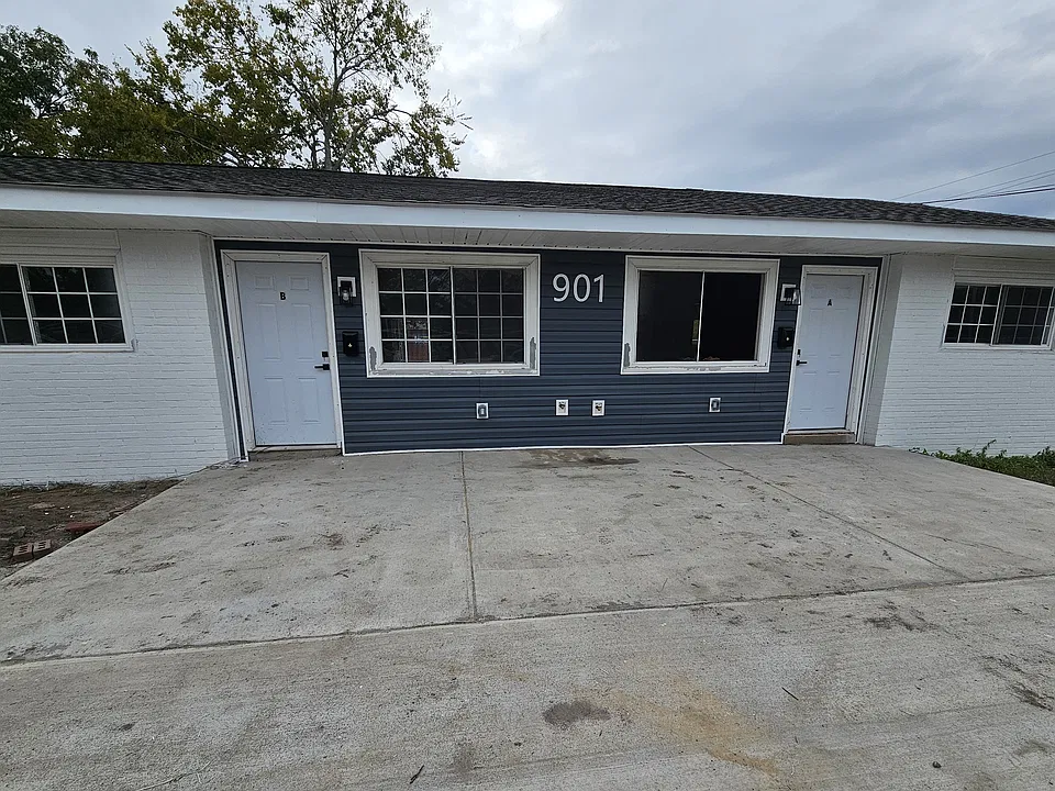 900 Hopkins St #901-A