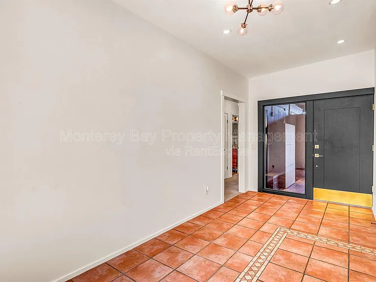 3057 Otto Dr — Photo 8