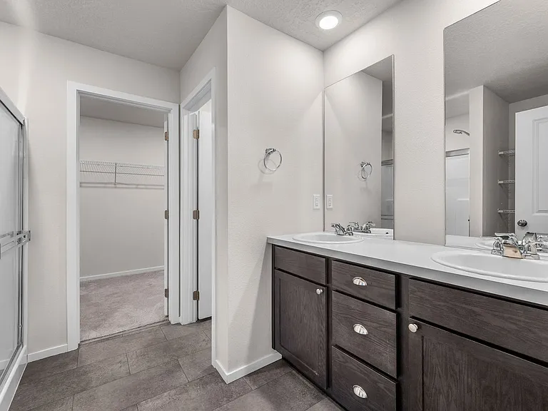 4440 W Bedford Ave — Photo 14