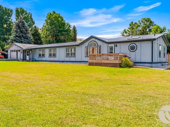 12 Avis St, Absarokee, MT 59001