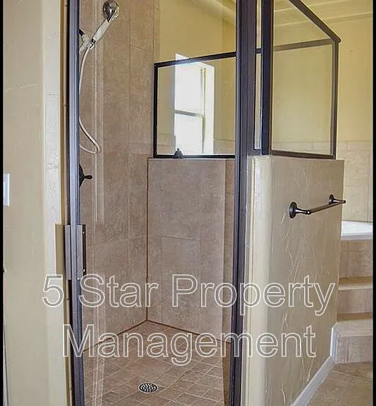 14016 Rainbow Point Dr — Photo 14