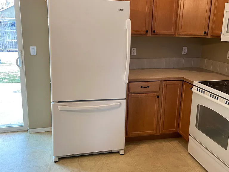3370 SW Newberry Ave — Photo 5