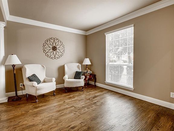 5th image of 1120 Durango Cir