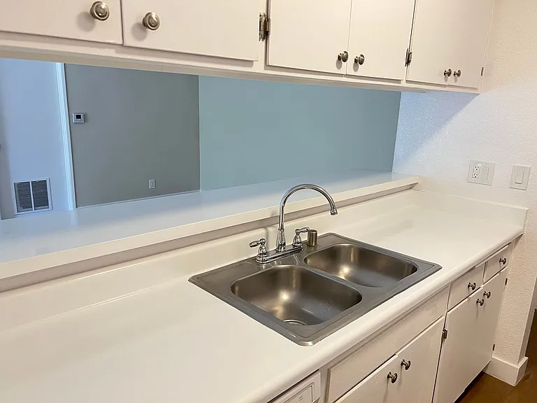 9600 Reseda Blvd — Photo 12