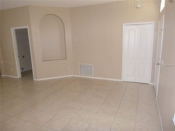 3rd image of 1025 Grand Canyon Dr
