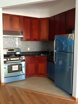 Rented by Transvilla Real Estate & Development Group Inc. | media 7