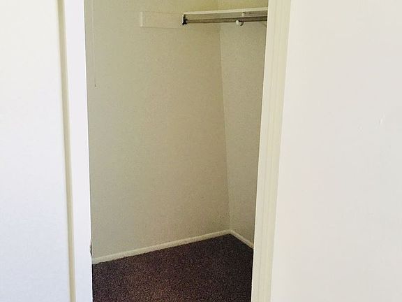 3rd image of 853 E Colony S Unit 28