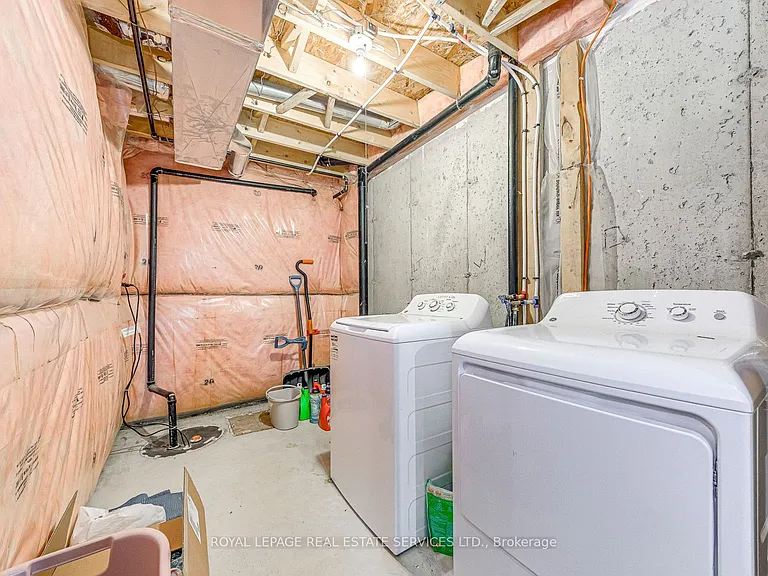 60 Netherwood Rd #28 — Photo 42