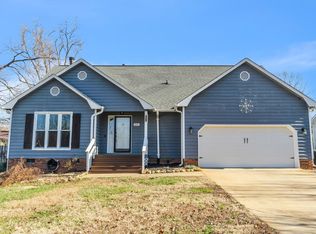 111 Cotswold Ave, Moore, SC 29369