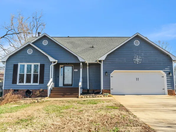 111 Cotswold Ave, Moore, SC 29369