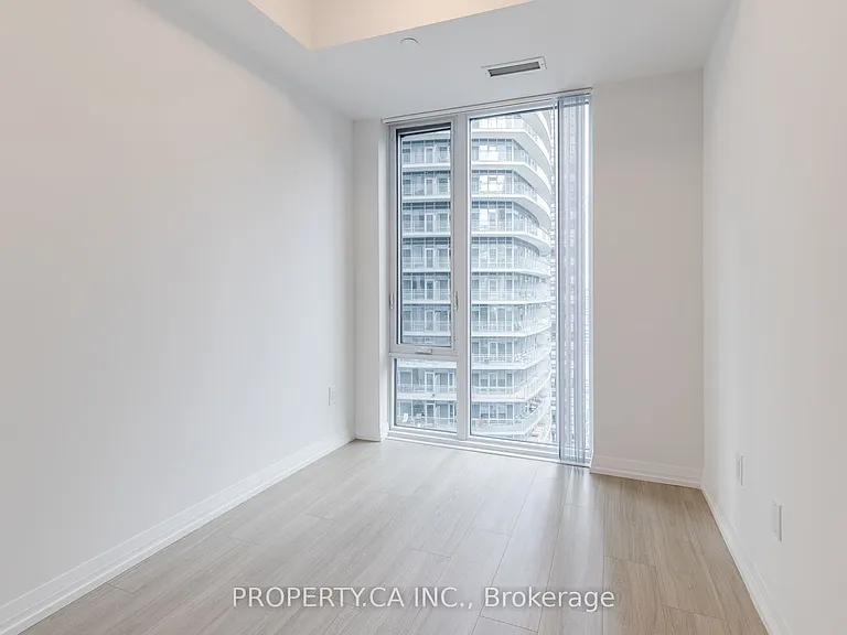 8 Widmer St #2709 — Photo 12