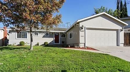 1st image of 5558 Fleetwood Dr