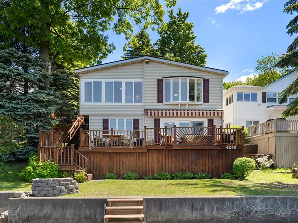 4240 E Lake Rd, Livonia, NY 14487
