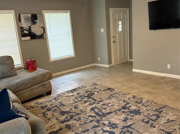 328 Garland St, Beaumont, TX 77705