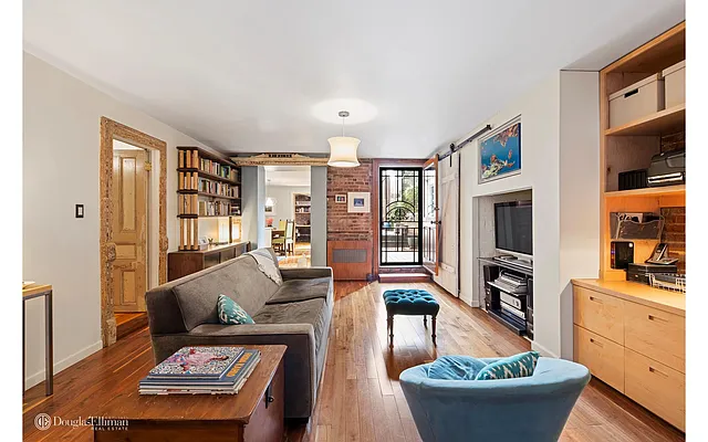 Sold by Douglas Elliman | media 28