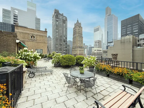 480 Park Avenue image 18 of 21