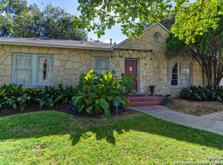 911 Contour Dr, Olmos Park, TX 78212