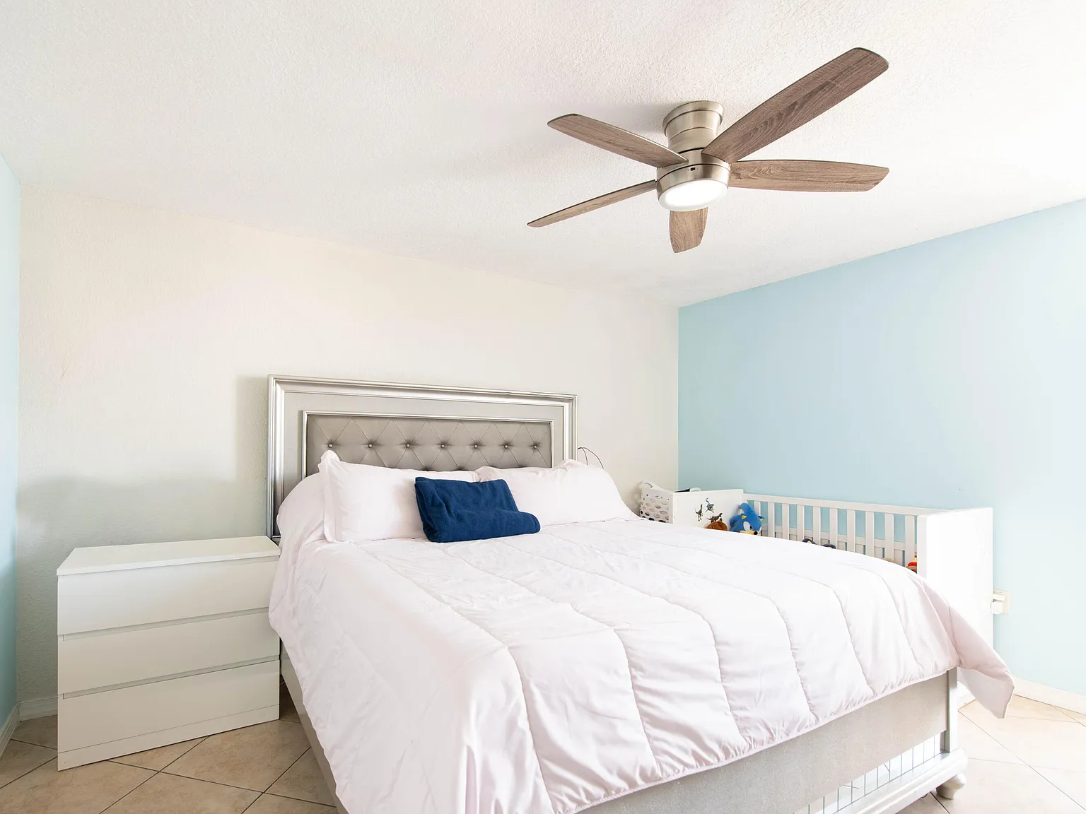 2 bed, 2.0 bath, 939 sqft, $2,150 — Photo 4