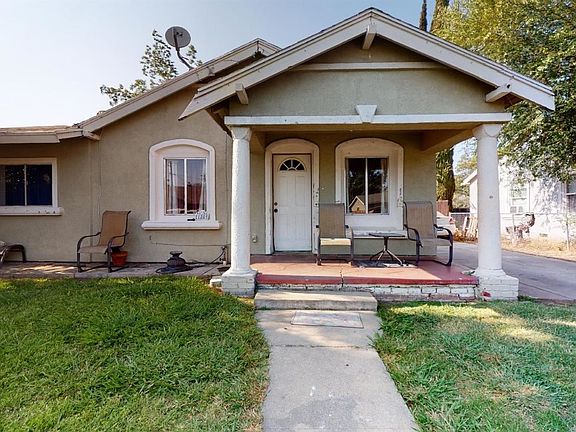 2nd image of 1809 E Acacia St