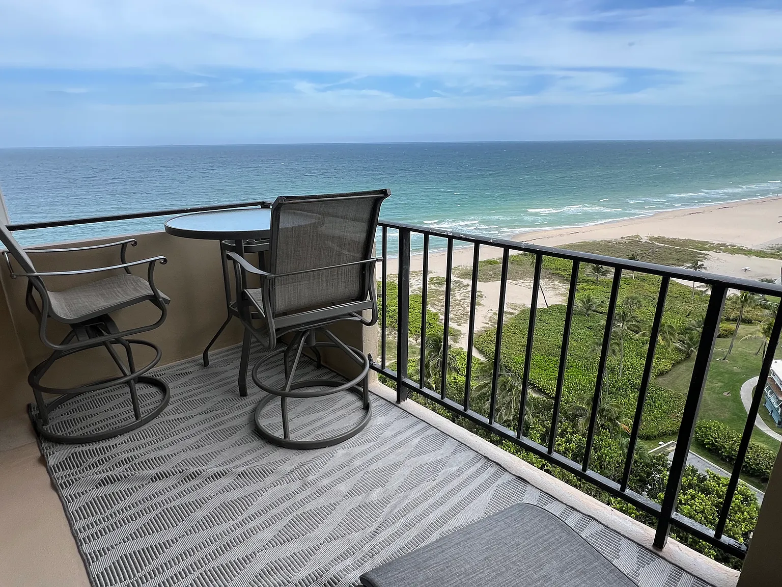 2000 S Ocean Blvd — Photo 1