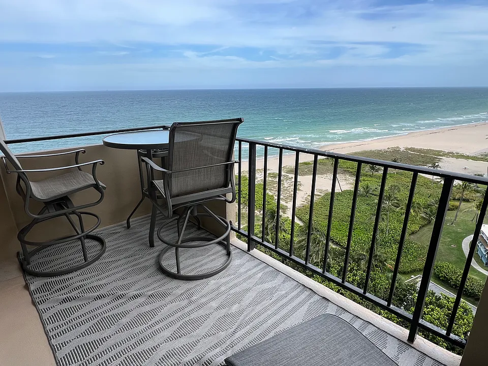 2000 S Ocean Blvd #12F