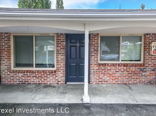 11412 20th Ave S APT 4, Seattle, WA 98168