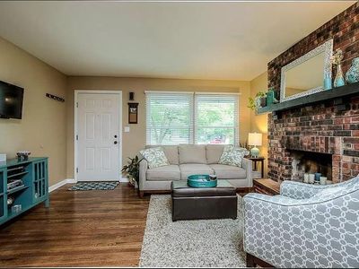 7721 Rosewood Dr, Prairie Village, KS, 66208