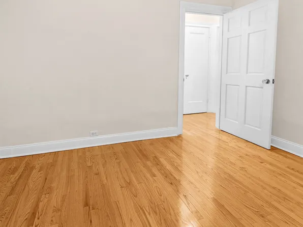 740 West End Avenue image 4 of 15