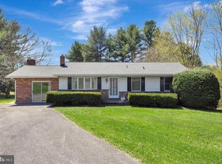 305 Chelsea Ct, Sykesville, MD 21784