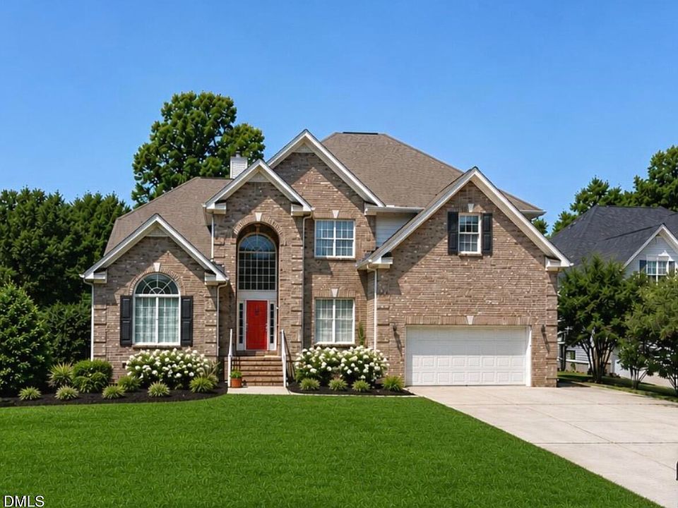 1st image of 103 Greygate Pl