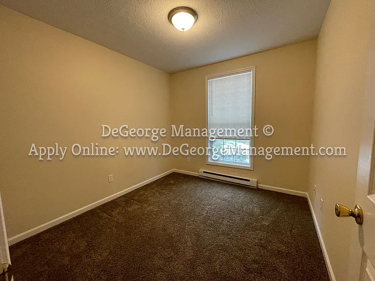 Big Tree Apartments — Photo 48