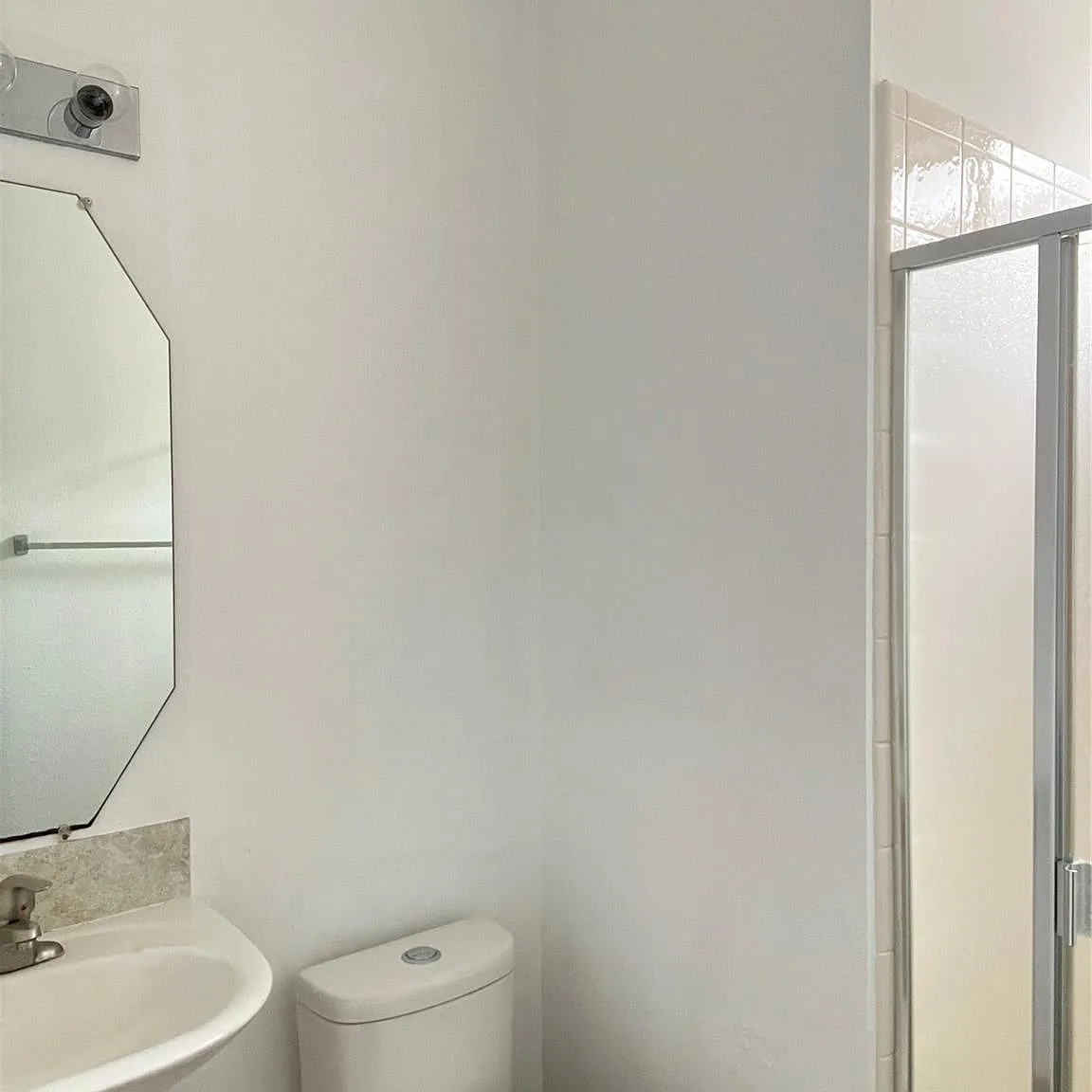 4 bed, 2541 sqft, $2,545 — Photo 4