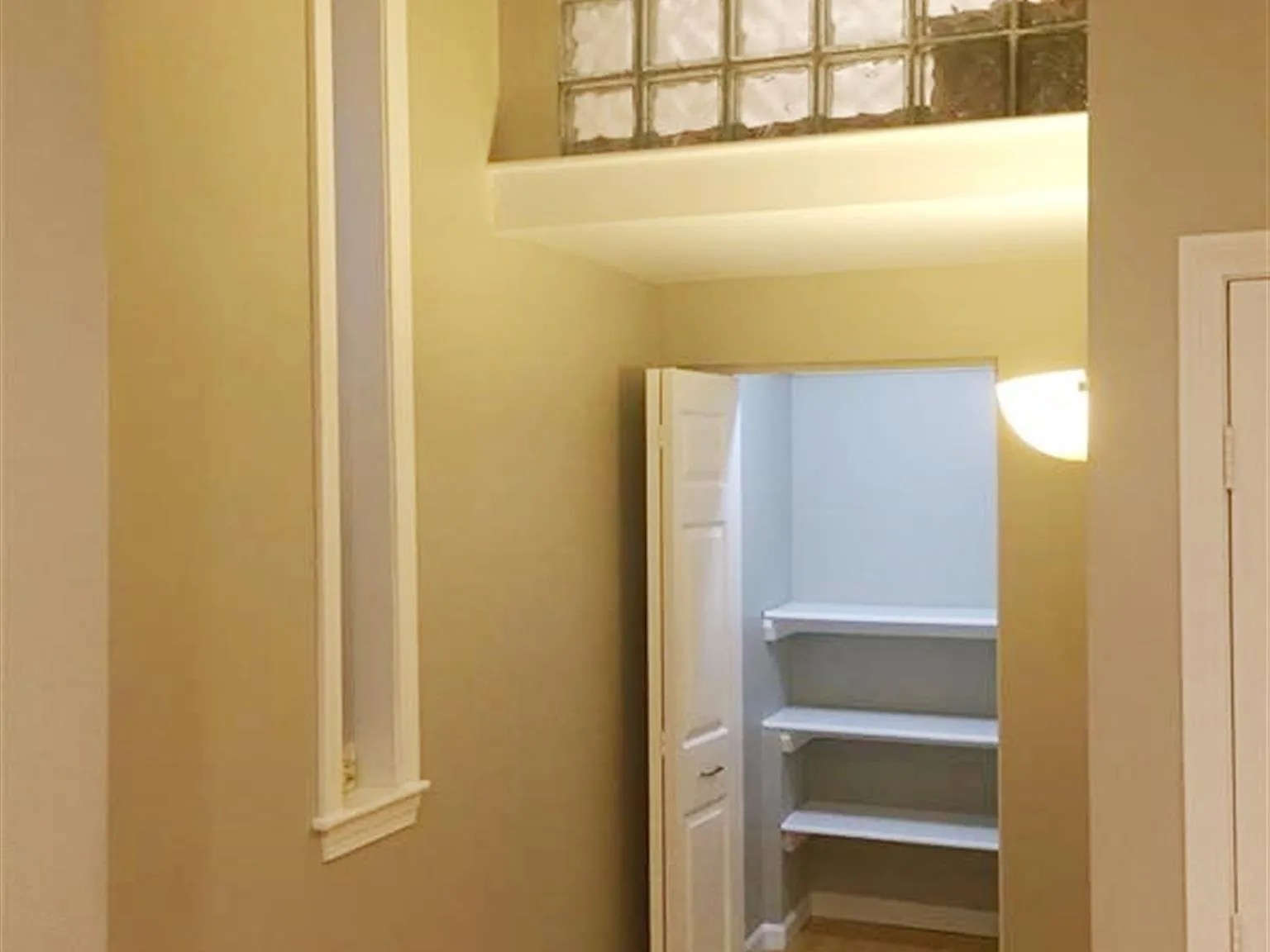 2 bed, $3,800 — Photo 4