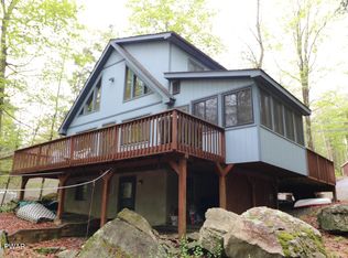 229 N Gate Rd, Lake Ariel, PA 18436