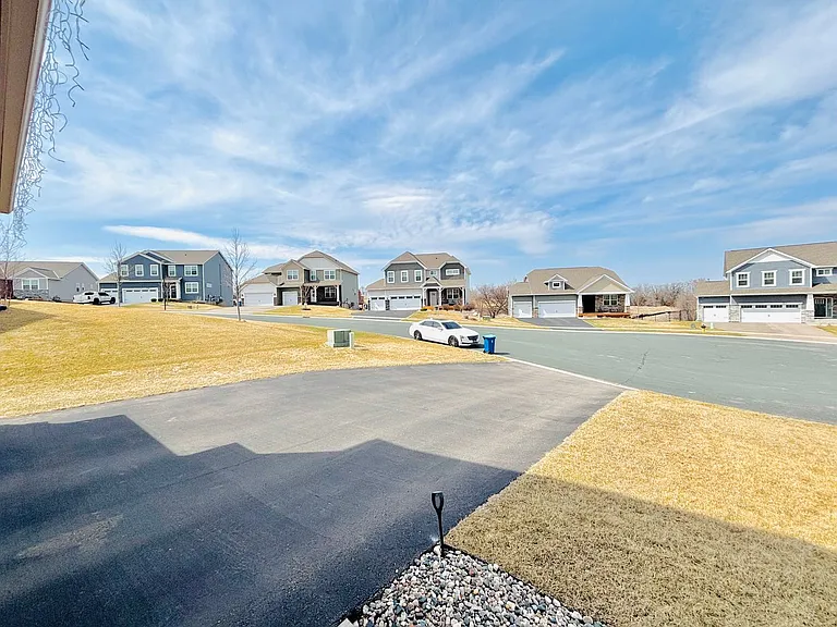 1533 Linwood Cir — Photo 54
