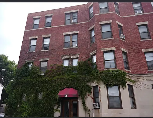 96 Linden St #12 Photo 1