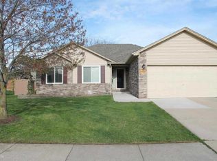 54748 Bradshaw Dr, New Baltimore, MI
