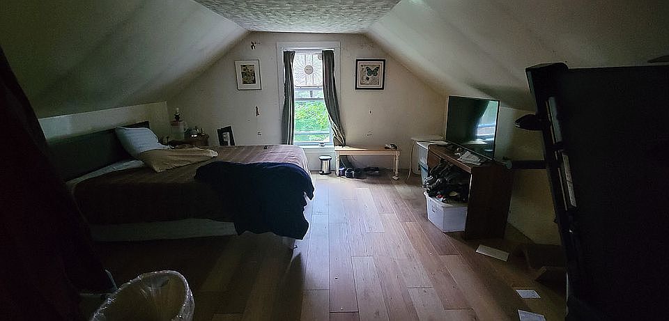 East end 2nd floor bedroom