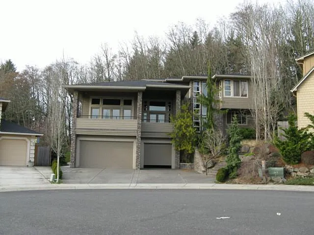 4601 SE Fernridge Ct photo 1