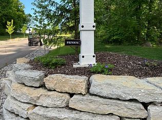 1901 Blazing Trl, Bellefontaine, OH 43311