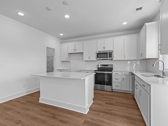 3rd image of 218 Cogner Dr Lot 126